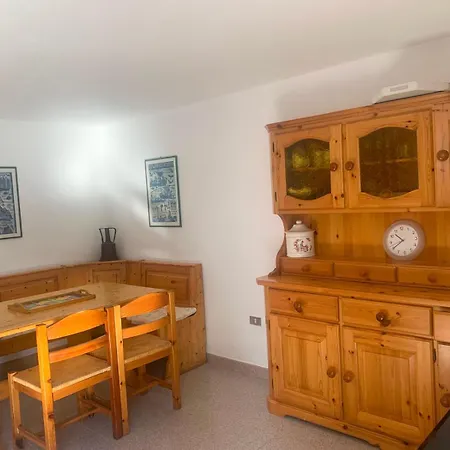 Casa Elicriso Apartman *